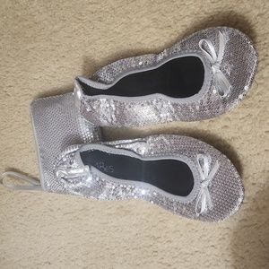 Silver Foldable Ballet Flats